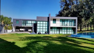 AYAC Constructora casa Calzada Norte 8