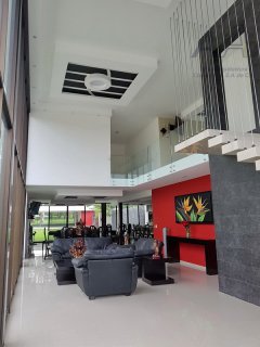 constructora-casa-valle-alto-19